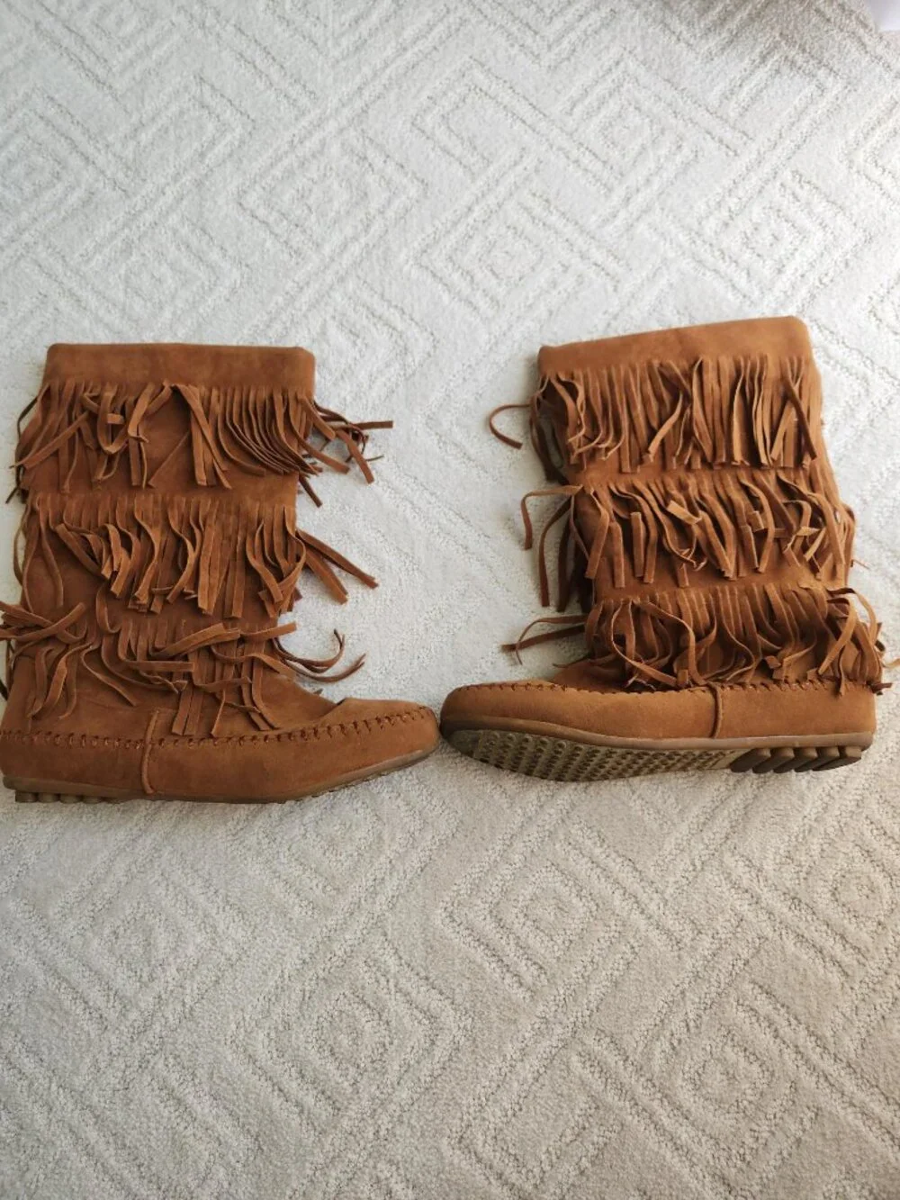 Fringe zip-on boots